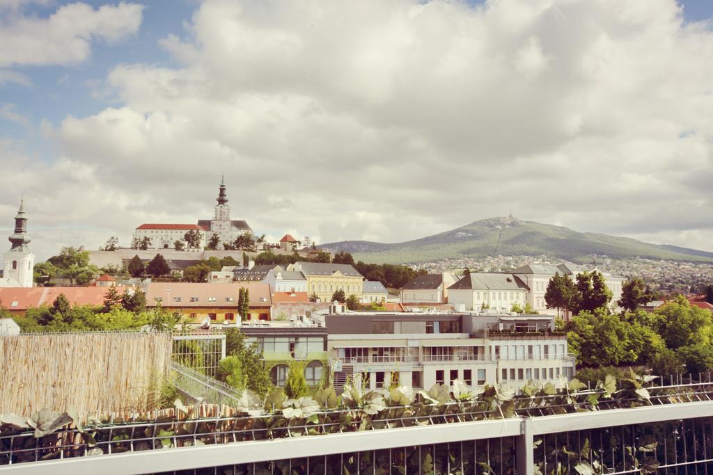 City Hotel Nitra With Free Parking Экстерьер фото
